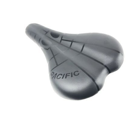Седло Baisike 260х145 черное 070-1